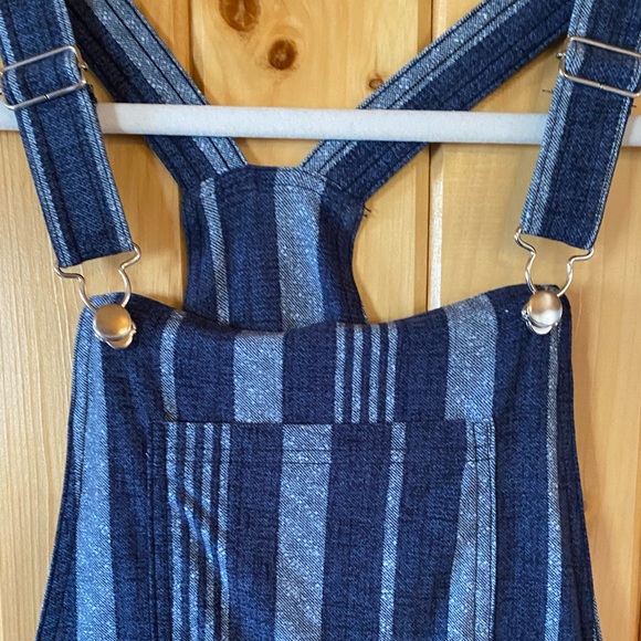No Boundaries Blue Striped Jumpsuit/Overalls - Picture 3 of 8